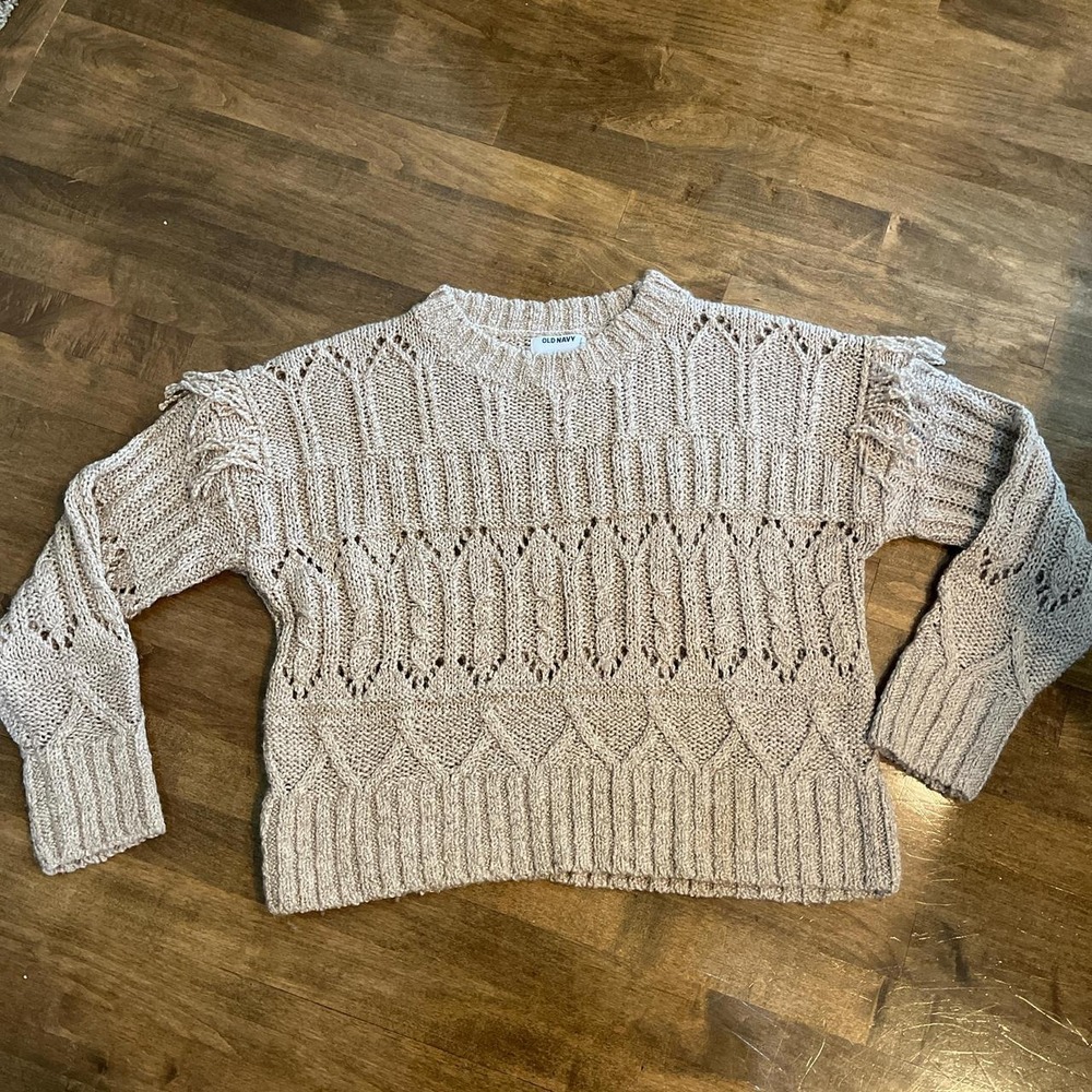 Fisherman fringe poly/wool open, weave crewneck sweater
